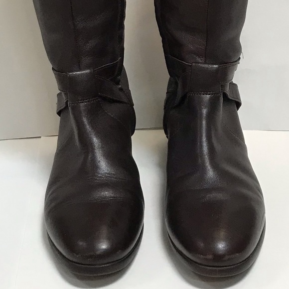 UGG Leather Boots - Picture 3 of 16